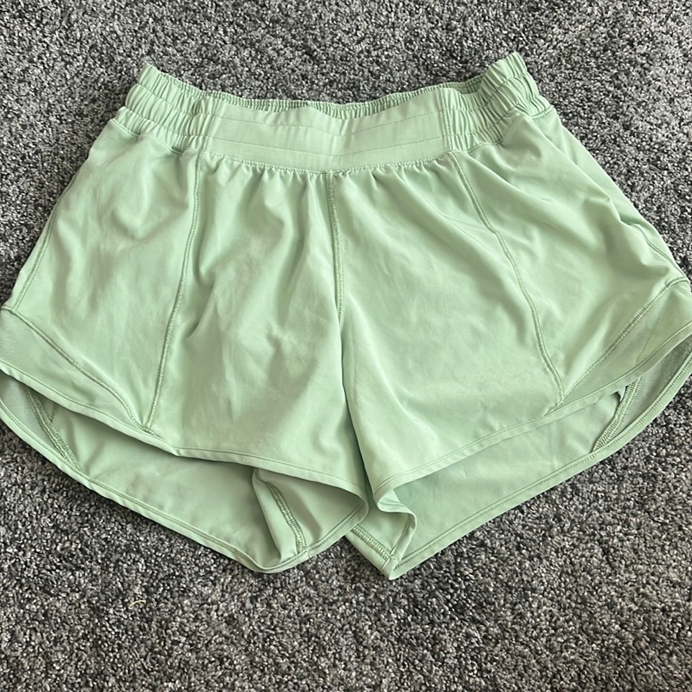 lululemon Hotty Hot LR 4in Short